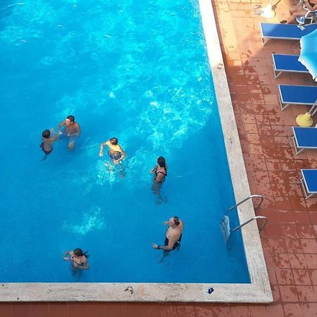 Hotel Villa Furia 贝拉里亚-伊贾马里纳 外观 照片